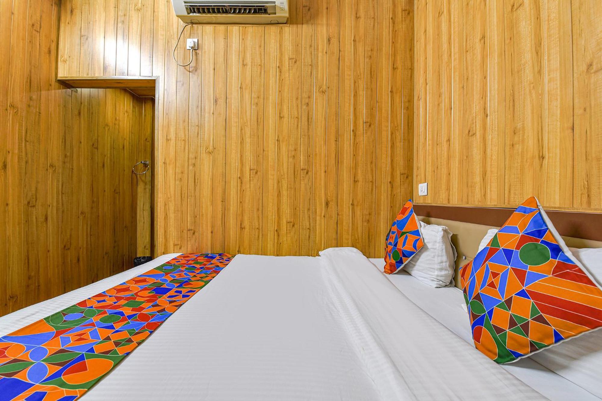 Hotel Vandana Palace Kota (Rajasthan) Exterior photo