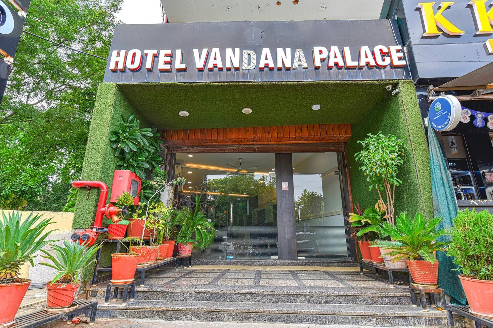 Hotel Vandana Palace Kota (Rajasthan) Exterior photo